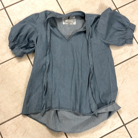 Denim puff sleeve top - Picture 1 of 2